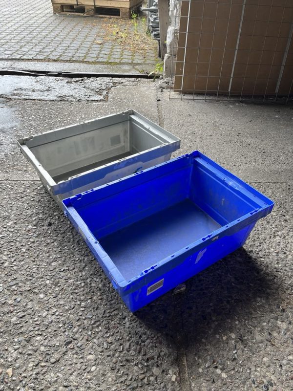 Plastkasse BRUGT