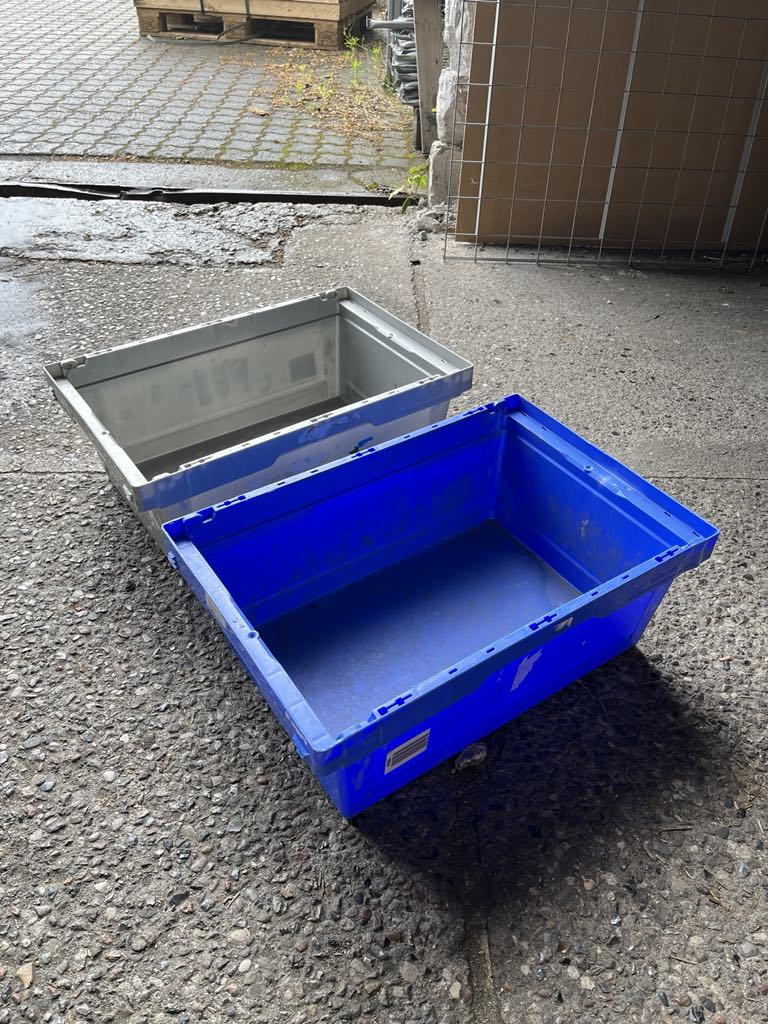 Plastkasse BRUGT