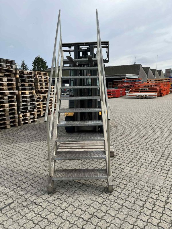 Ståltrappe galvaniseret BRUGT - Billede 2